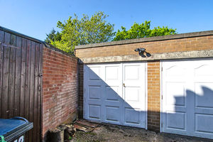 Photo 19- click for photo gallery